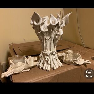 Elegant Vintage White Calla Lily Candle Holders Set